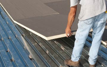 benefits of insulating Cwmdwr flat roofing